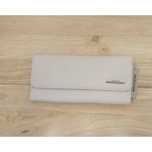 NWT Kenneth Cole Reaction, white trifold clutch, wallet